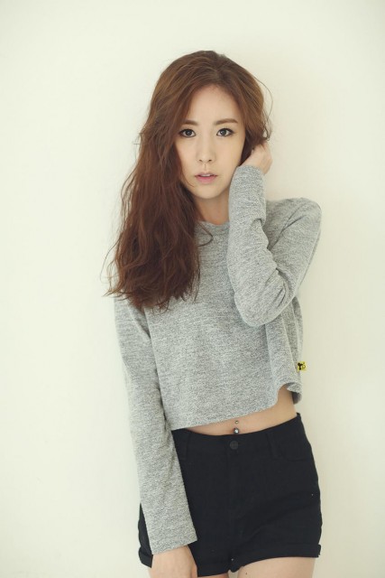 Kan Mi-youn Fotoğrafı