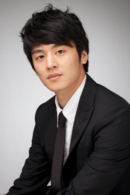 Yoon Jong-Hwa Fotoğrafı