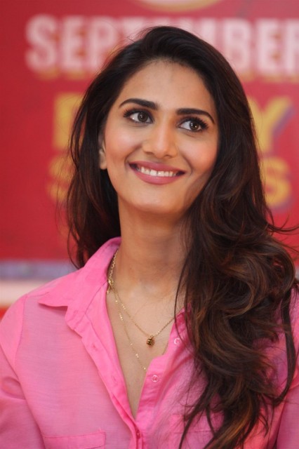 Vaani Kapoor fotoğrafı