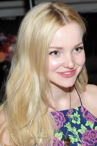 Dove Cameron Fotoğrafı