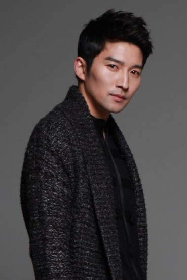 Joo Ah-sung Fotoğrafı