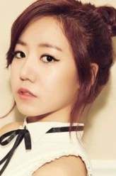 Kim Nam-joo (i) fotoğrafı