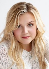 Anna Grace Barlow fotoğrafı