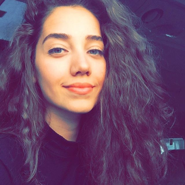 Özge Özacar Fotoğrafı