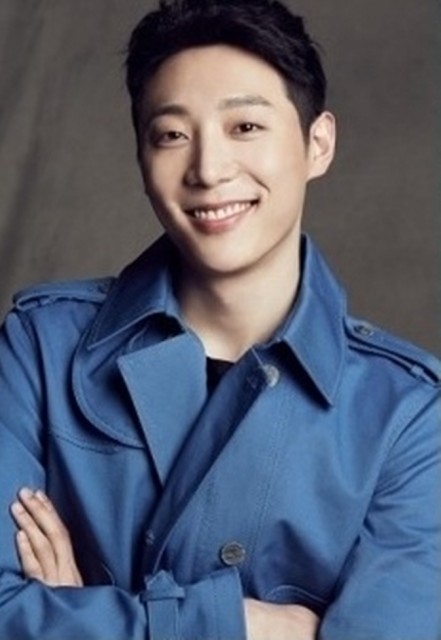 Shin Hyun-soo (i) Fotoğrafı