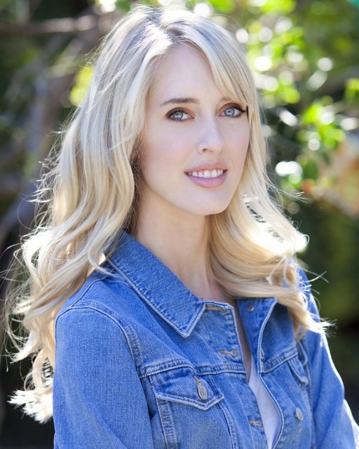 Olivia  Scott fotoğrafı