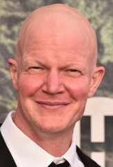Derek Mears fotoğrafı