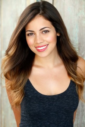 Angelique Rivera Fotoğrafı