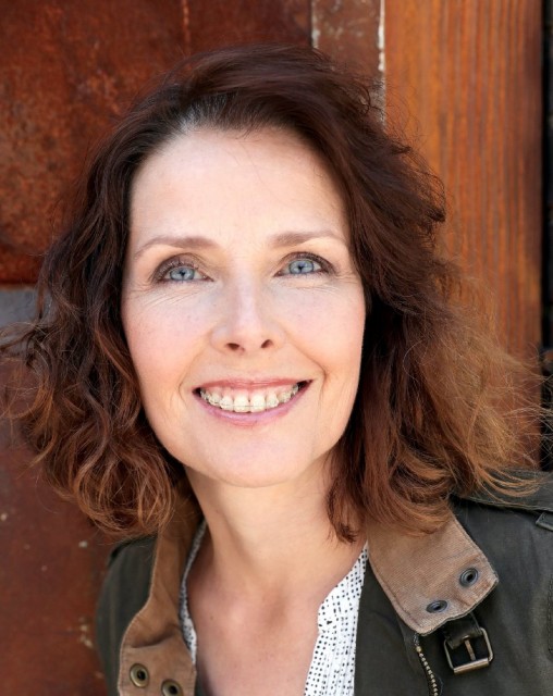 Ann  Lukens Fotoğrafı