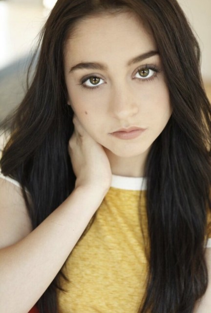 Emmy  Tanzy Fotoğrafı