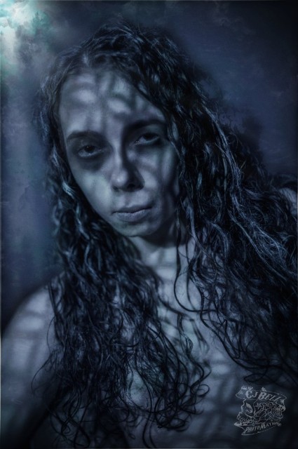 April  Tweedy Fotoğrafı