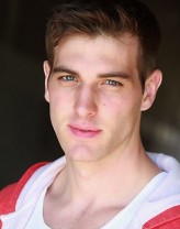 Jake Allyn  fotoğrafı