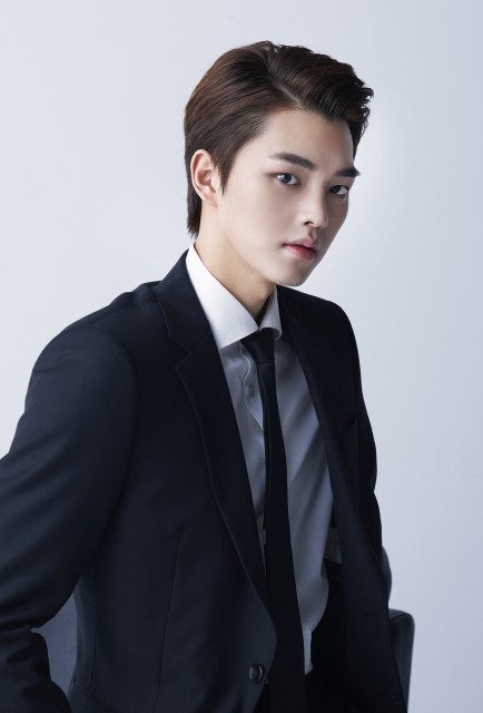 Song Kang Fotoğrafı