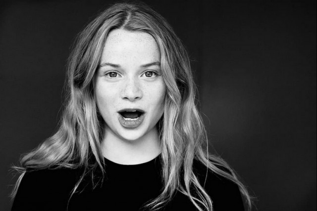 Luna Wedler fotoğrafı