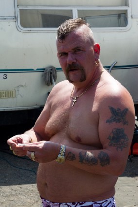 George Newton fotoğrafı