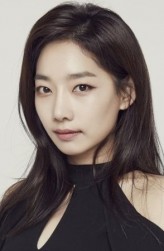 Song Yoo-Hyun fotoğrafı