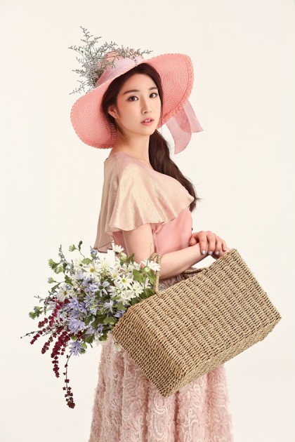 Bae Jin-Ye Fotoğrafı