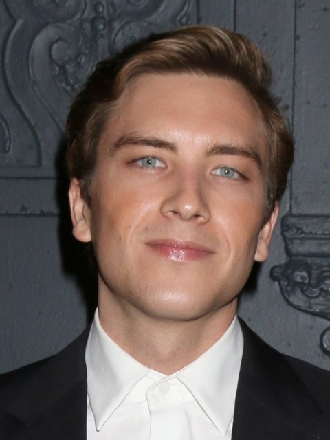 Cody Fern fotoğrafı
