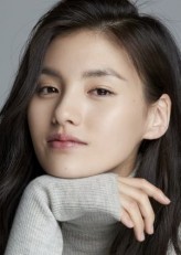 Kim Yong-Ji fotoğrafı