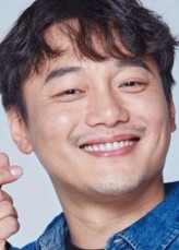 Kim Soo-Hwan (i) fotoğrafı