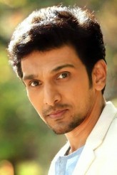 Pratik Gandhi fotoğrafı