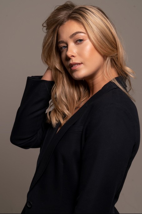 Rose Reid Fotoğrafı