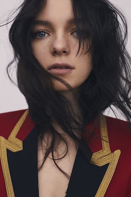 Esme Creed-Miles Fotoğrafı