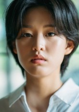 Lee Yeon (v) fotoğrafı