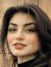 Özge Törer fotoğrafı