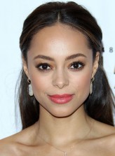 Amber Stevens West fotoğrafı