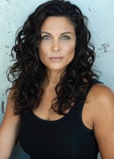 Francisca Dennis fotoğrafı