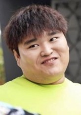 Ahn Dong-Yeob fotoğrafı