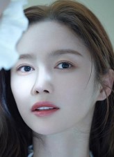 Lee Seo-El fotoğrafı