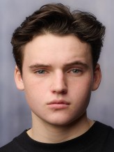 Benjamin Ainsworth fotoğrafı