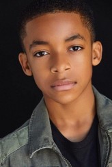 Isaiah Russell-Bailey fotoğrafı