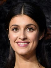 Anya Chalotra fotoğrafı