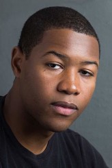 Luke Tennie fotoğrafı