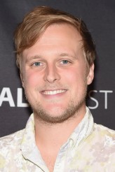John Early fotoğrafı