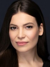 Hazal Erişkin fotoğrafı