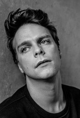 Joshua Parris fotoğrafı