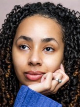 Enva Lewis fotoğrafı