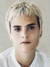 Jone Laspiur fotoğrafı