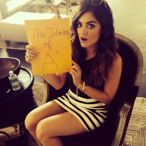 Lucy Hale Fotoğrafı