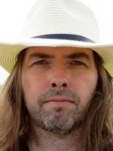 Christopher C. James fotoğrafı