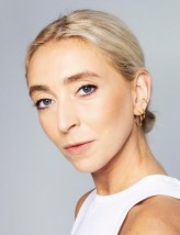 Ebba Katrín Finnsdóttir fotoğrafı