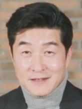 Kim Sang-jung fotoğrafı