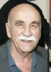 Warren Mitchell fotoğrafı