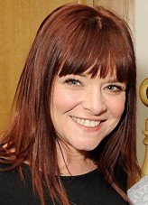 Finty Williams fotoğrafı