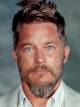 Travis Fimmel fotoğrafı