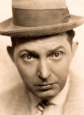 Johnny Burke fotoğrafı